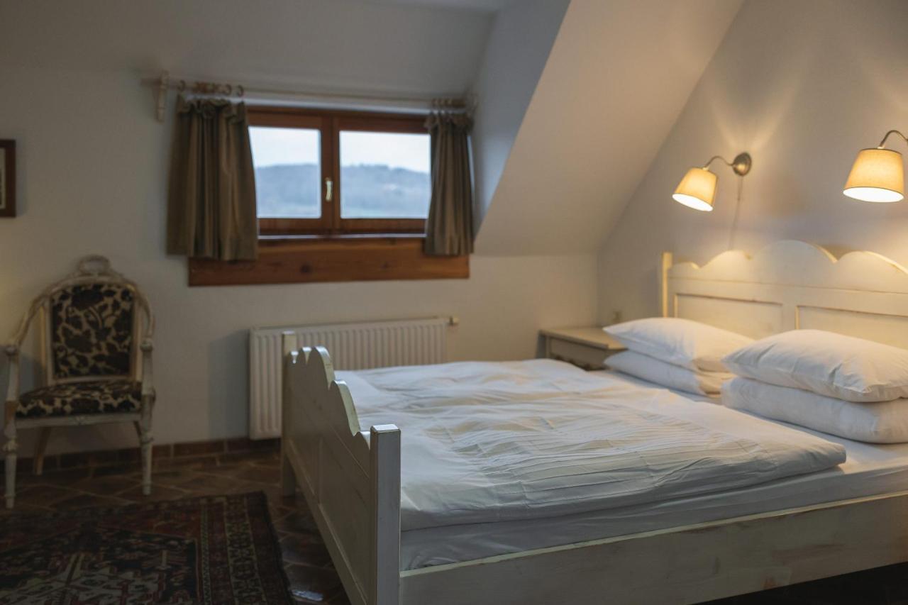 Guesthouse Novak Dvor エクステリア 写真