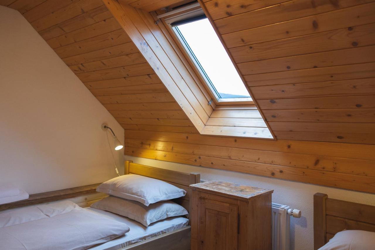 Guesthouse Novak Dvor エクステリア 写真