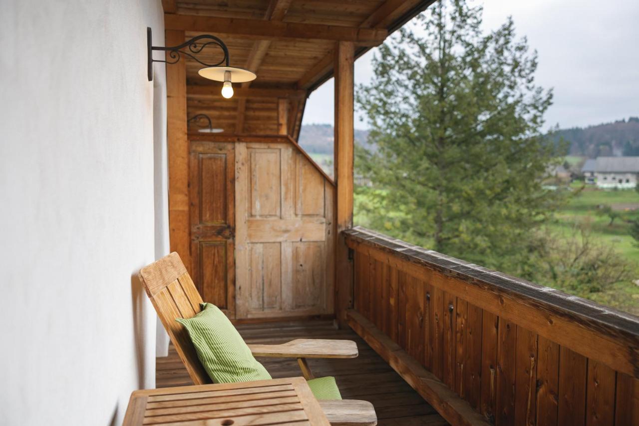 Guesthouse Novak Dvor エクステリア 写真