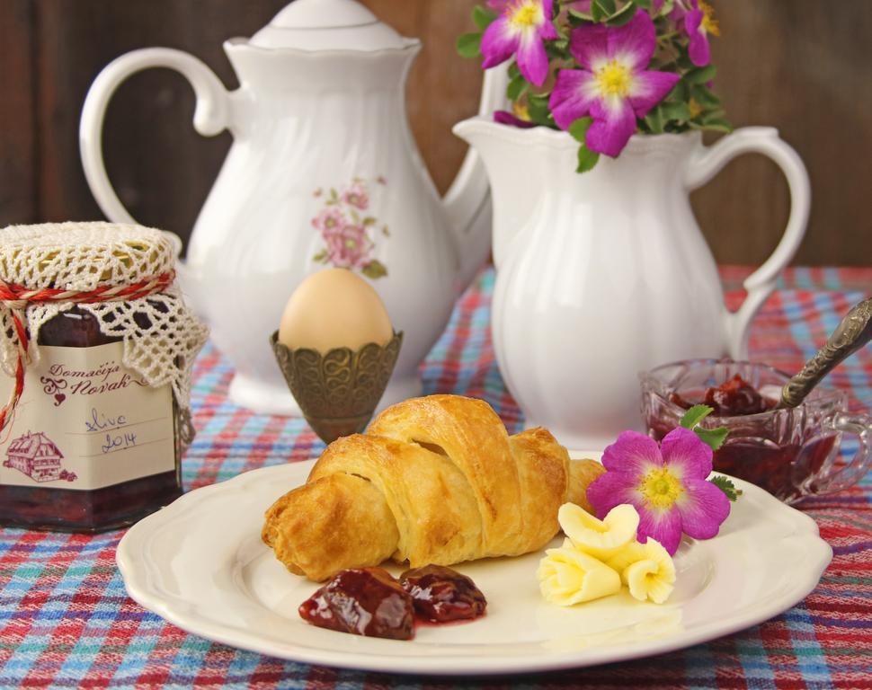 Guesthouse Novak Dvor エクステリア 写真